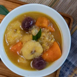 BANANA SORGHUM COCONUT COMPOTE (Kolak Pisang Jelai)